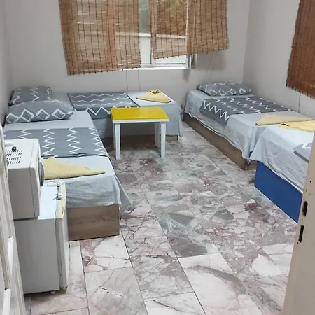 лидер хаус Apartament *